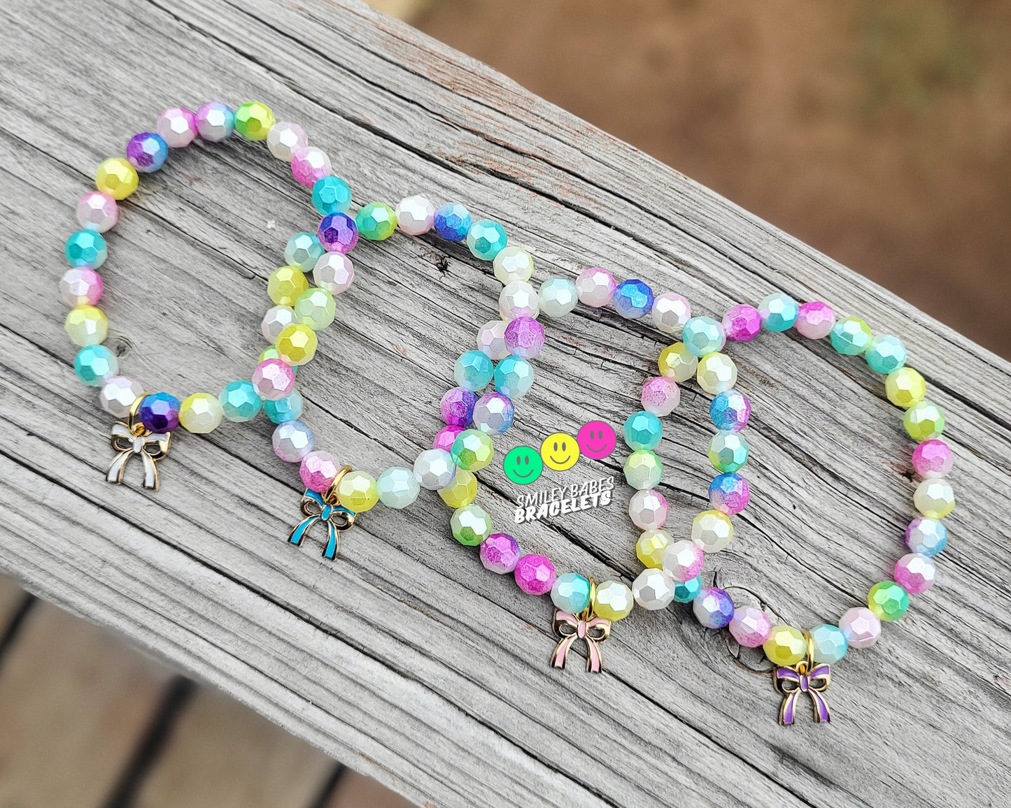 Dainty Bow Single